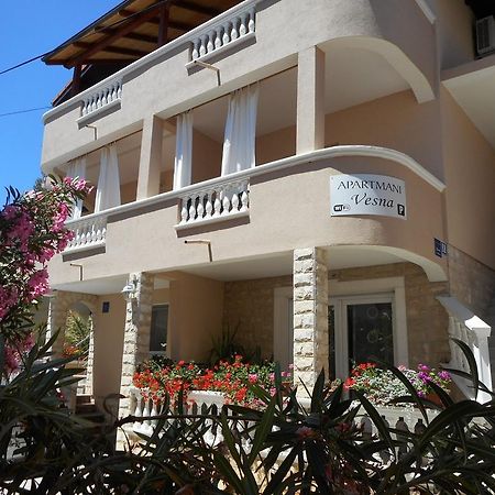 Apartments Vesna וודיצה מראה חיצוני תמונה