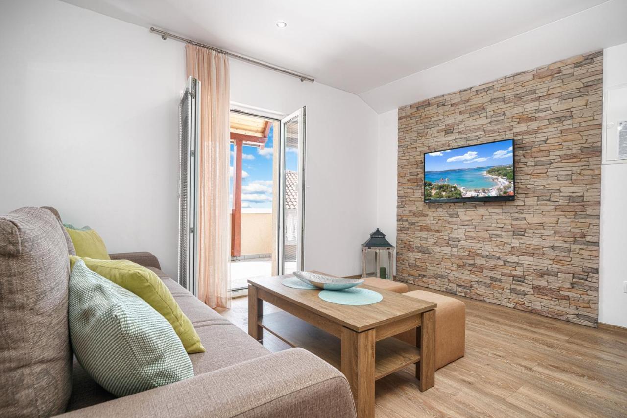 Apartments Vesna וודיצה מראה חיצוני תמונה