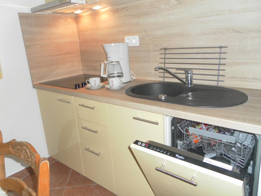 Apartments Vesna וודיצה מראה חיצוני תמונה